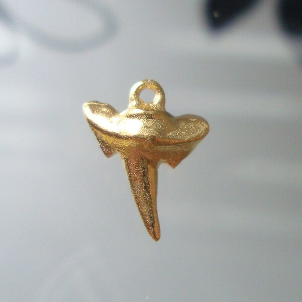 Bulk Shark Teeth - Etsy