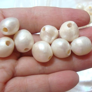 8&quot; strand, 15 Fresh Water Pearls, 12-14mm, 3mm hole Gigantic Freshwater Pearl, Huge Baroque Natural Greamy White, Iridescent, P3