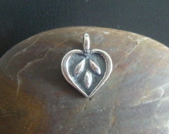 2 pcs, 12x9mm, Handmade 925 Sterling Silver Oxidized Lotus Petal Pendant Charm - Heart with Tiny Leaves, PC-0053