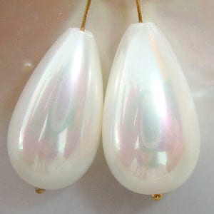 3 pairs, 10x18mm, Huge South Sea SHELL Ivory White Pearl Teardrop Briolette, perfect for bridal design, bulk sale, SP-0018-RB image 4