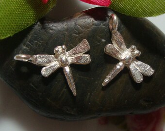 3 pcs, 13x9 mm, Artisan Handmade Sterling Silver 3D Dragonfly Charm, Tiny Pendant, PC-0152