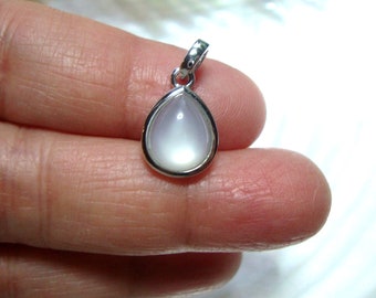 1 pc, 925 Sterling Silver 8x10mm Teardrop White Moonstone Pendant, 925 Stamped, Designer Pieces, GS-0113
