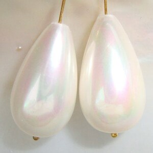 3 pairs, 10x18mm, Huge South Sea SHELL Ivory White Pearl Teardrop Briolette, perfect for bridal design, bulk sale, SP-0018-RB image 5