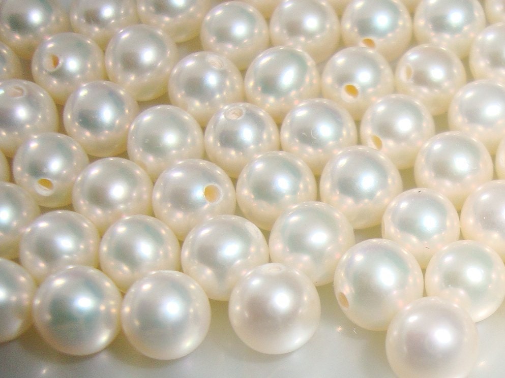 High quality 4-4.5mm round half drilled freshwater pearl lots #Q20272 