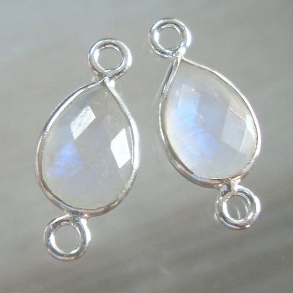 4 pcs, 6x9mm, Flashy Faceted Rainbow Moonstone Sterling Silver Bezel Rim Small Teardrop Pendentif Charm Connecteur, Boucle d’oreille Trouver, GS-0117