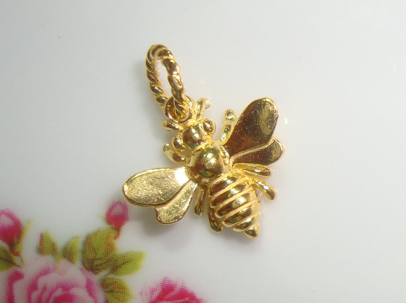 timeless cute 3 pcs PC-0002 15x13 mm 18K Gold over 925 Sterling Silver 3D Honeybee Charm lovely Honey Bee Charm