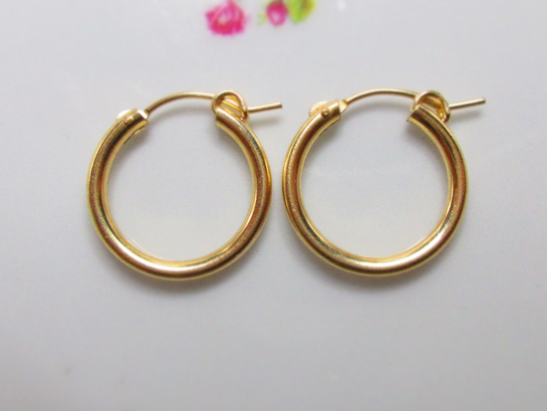 20 Gold Earring Hooks 14K Gold Plated Spring and Loop 20x19mm Ships  IMMEDIATELY Jewelry Making Supplies Ef292a 