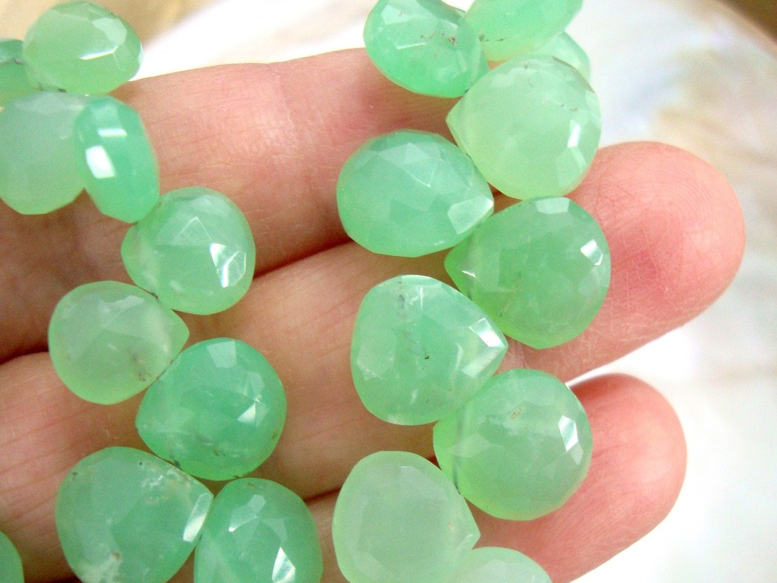 Lot De 25 Perles Briolette En Calcédoine Chrysoprase Naturelle - Forme Poire Lisse - 170 Carats - 7 Pouces