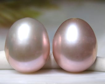 One Pair, 11-12.5x9.5-10mm, Beautiful Organic Real pearl, Mauve Pink Half Drilled Freshwater Teardrop Pearl briolette, Natural color, P-0192