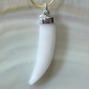 Silver Electroplated White Quartz Round Tusk Horn Claw Shaped Pendant, Cool Chic Horn Pendant, CP-0021