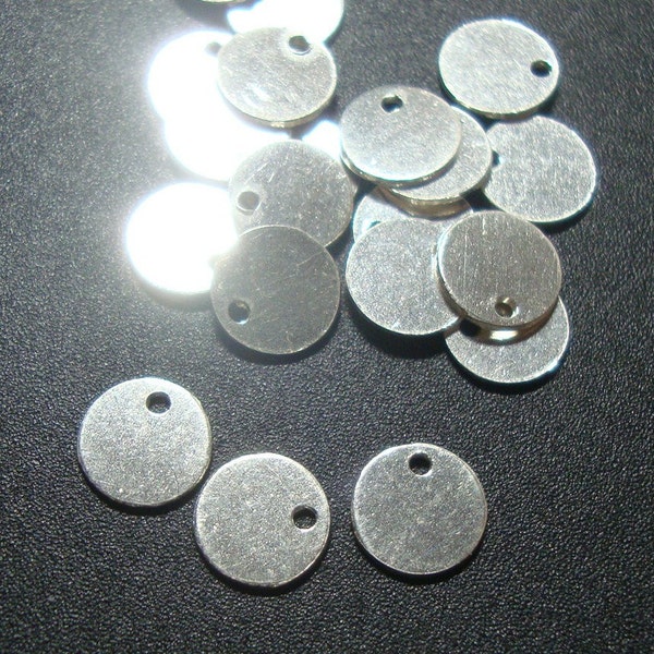 10 pcs, 6mm, 24g gauge, Sterling Silver, Handmade disc, High Polished, stamping, tag, tiny pendant