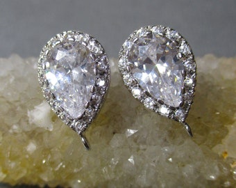 2 pcs, 15x9mm, PREMIUM Large Silver Plate Upside Down Crystal Clear Teardrop Ear Post, Open Loop, EP-0072