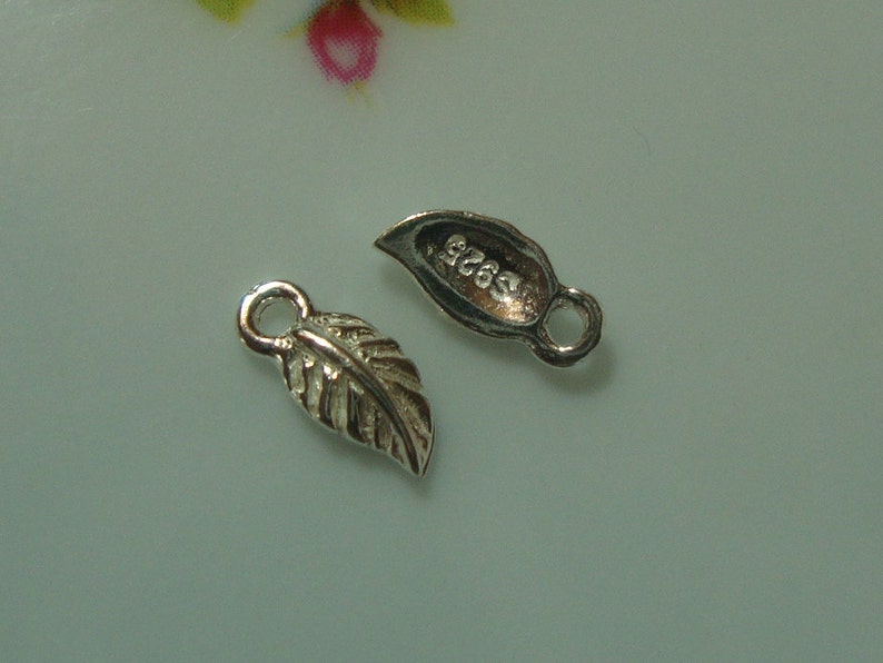AA 8x4mm Anti Tarnish 925 Sterling Silver Small Leaf charm pendant tag Minimalist Findings Collection 6 pcs