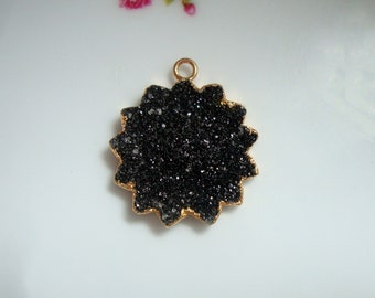 1 pc, Natural Black Druzy Drusy Crystal Sun Like Gold Electroplated Pendant Findings, GS-0013