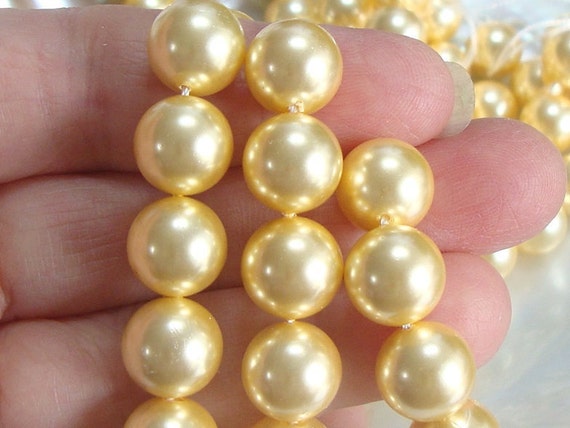Huge 18mm Natural Gold South Sea Shell Pearl Bead Necklace – 16-36 Inch, Magnetic Clasp