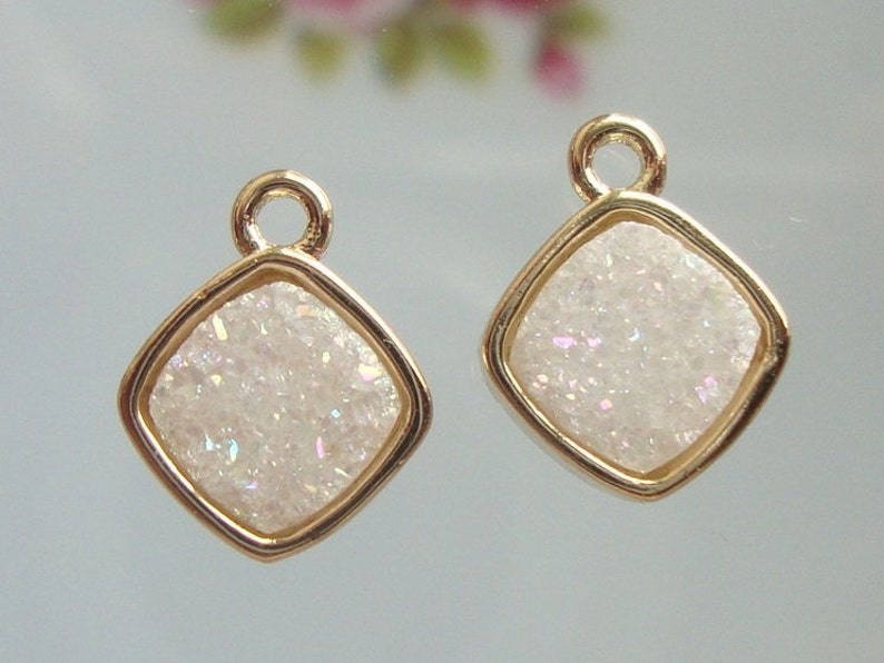 PC-0338 2 pc Sparkles Opal Aura Pearl Like Gold Electroplated Natural Off White Druzy Drusy Bezel Rim Pendant Earrings Finding 10x8x3mm