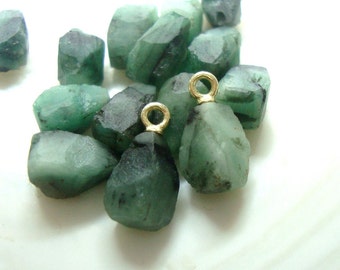 2pcs, Small Rough Raw Natural Hammered Emerald Gemstone Drop, Top Drilled, Earring Pendant Bracelet Minimalist Collections, GS-0323