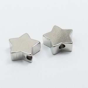 4 pcs, Beautiful Finish Star Bead Charm Pendant, Vertical Drilled, 7.5mm, Silver, PC-0330