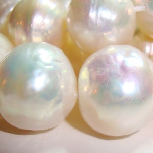 3 pcs, 12-13.0mm, Kasumi Like Creamy White Iridescent Nucleated Bead Fresh Water Off Round Baroque Pearls, drilled
