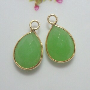 2 pcs, 16x10mm, Tear Drop Green Chalcedony Gold Vermeil Bezel Charm Pendant finding, GC
