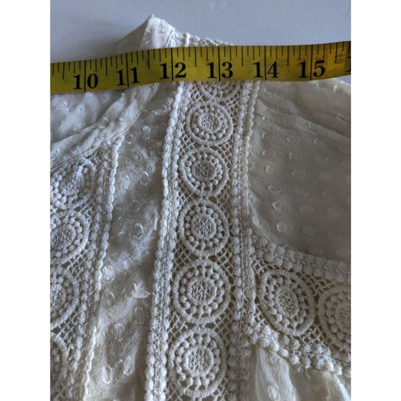 Blusa tipo túnica de encaje de malla blanca roto Meadow Rue de Anthropologie, talla pequeña imagen 7
