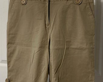 VTG. Women D.F.A. New York Shorts Size 12 Beige Casual Summer