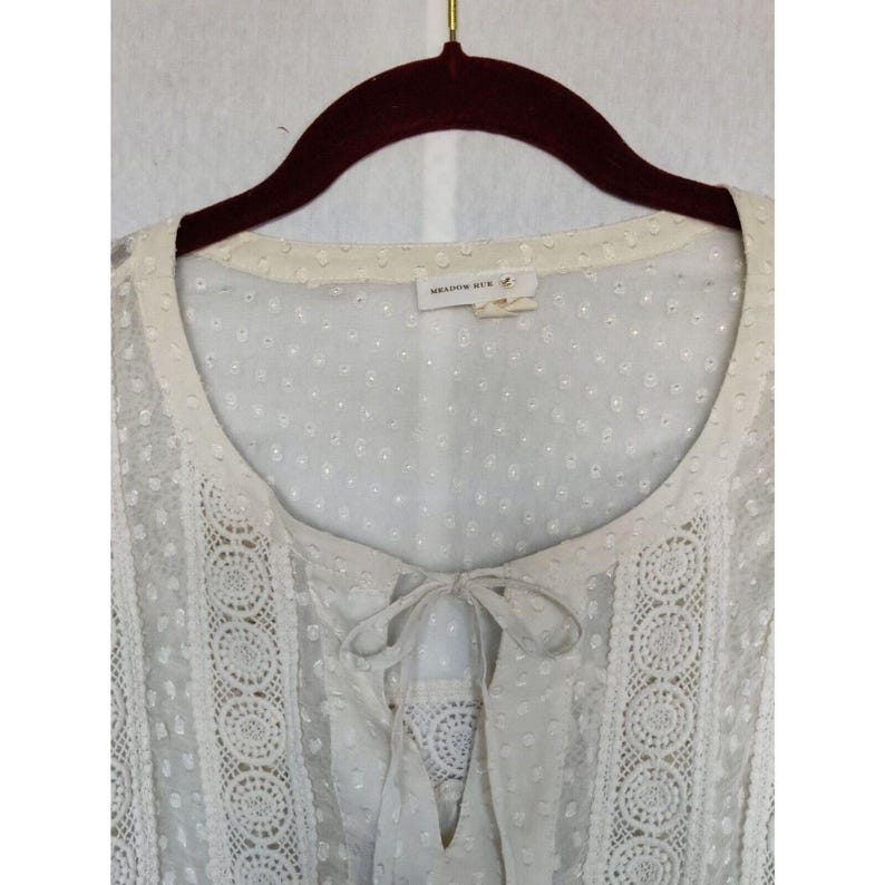 Blusa tipo túnica de encaje de malla blanca roto Meadow Rue de Anthropologie, talla pequeña imagen 9