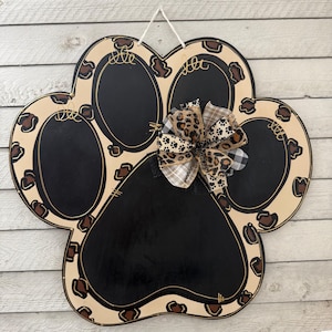 Appendino per porta con impronta di zampa