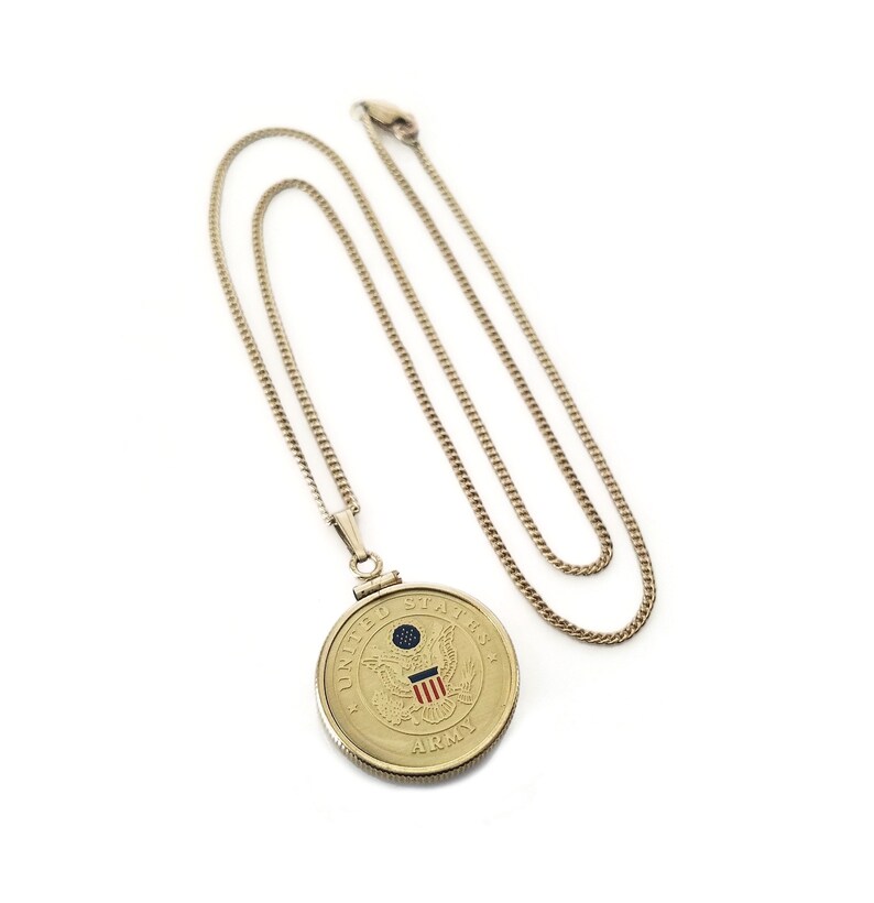 14K Gold Filled United States Army Pendant Necklace Banded Agate Dual Sided Vintage 1960s 1970s