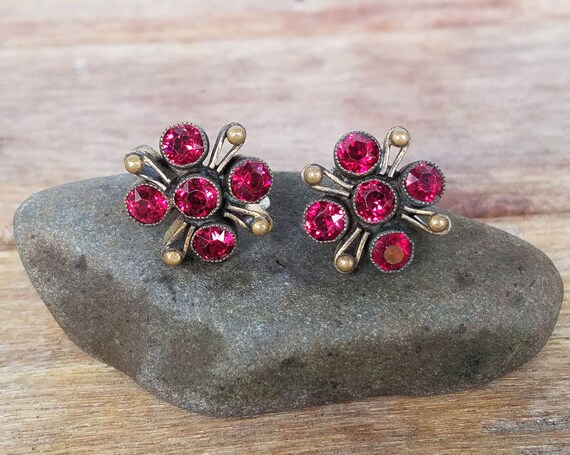 Art Deco Red Rhinestone Gold Tone Earrings, Czech… - image 9