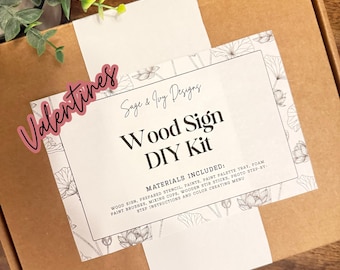 Holzschild DIY Kit: Valentinstag Basteln mit Schablone (200x200), Farben und Werkzeug, Bastelgeschenk