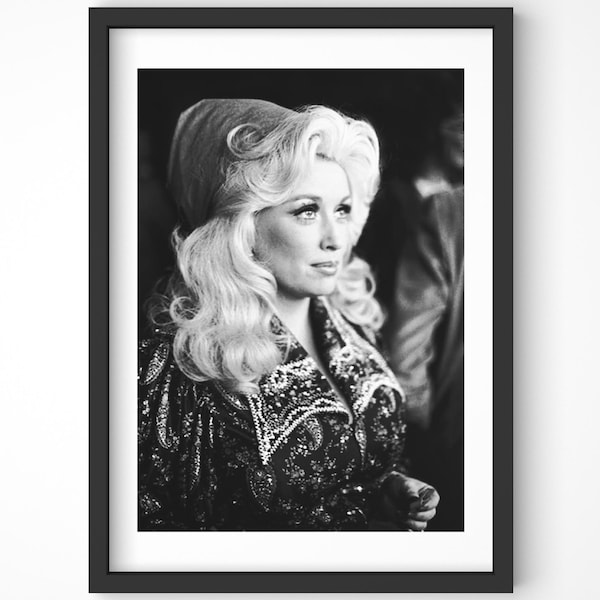 Dolly Parton Poster, Black and White Wall Art, Vintage Print, 70s Wall Art, Feminist Art, Printable Wall Art, Retro Western Gallery Wall Art