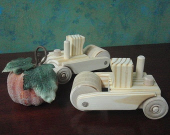 Wooden Toy Steamroller in the Wee size