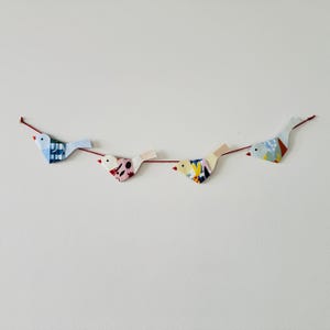 Modèle imprimable coloré de oiseau de souhaits | Créations d'oiseaux en papier pliable pour enfants, jeux de société, messages des Fêtes | Kit de guirlande numérique PDF