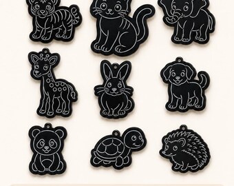 Personalized SOS keychain for children made of black acrylic | Emergency contact for daycare & school bags