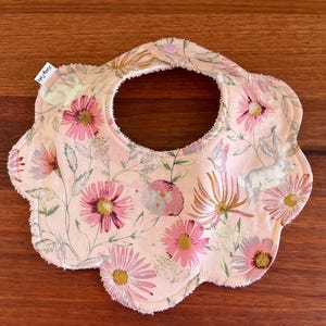 Scalloped Bib, Baby Bib, handmade,
