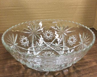 Anchor Hocking bowl, Star of David pattern