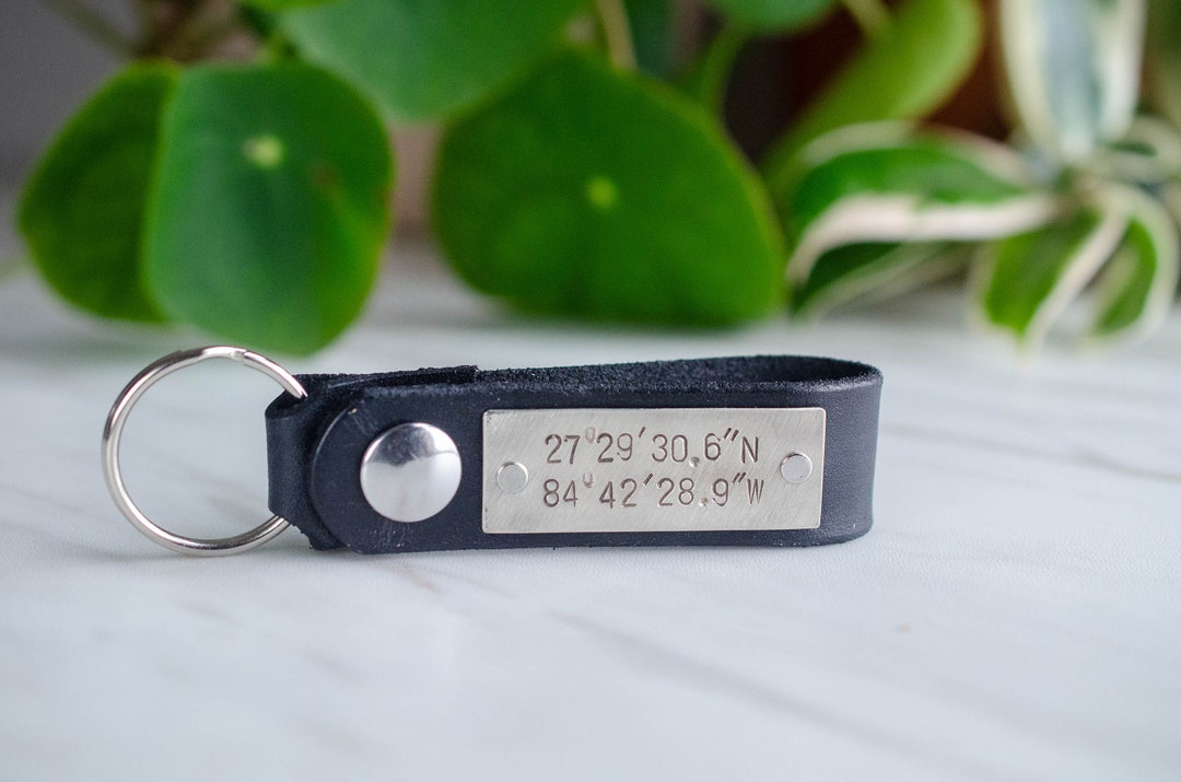 Personalized Leather Key Chain Accessory Anniversary Gift Etsy