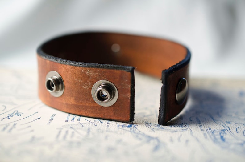 Compass Rose Leather Snap Cuff with Engraved Metal Plate Etsy