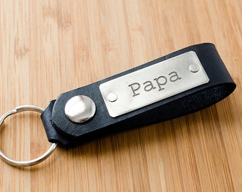 Papa Leather Snap Keychain - Personalized Leather Key Chain Accessory, Anniversary Gift, Custom Keychain, Wedding Gift,