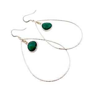 Boucles doreilles Dark Green Drop, Bijoux en larmes dargent et de vert pour femmes, Grandes boucles doreilles vert argent, Boucles doreilles pendantes en verre foncé, Dangles en goutte deau image 6