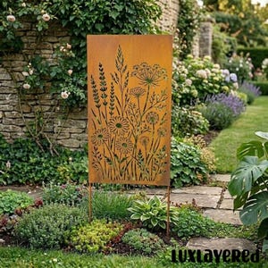 Panel metálico para jardín con diseño de flores silvestres, estaca rústica para jardín con motivos florales, arte floral para exteriores, regalo para amantes de las flores, inserto para barandilla, pantalla de privacidad.