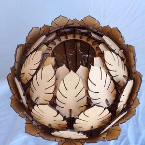 Deliciosa Lámpara de Mesa Monster.... Ai, Cdr x6, Dxf, Pdf, Svg... Se puede cortar en láser CO2 3040 o diodo...