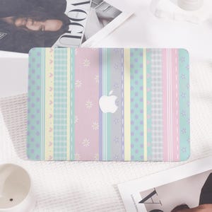 Sweet Stripe Pattern Hard Macbook Case Protective Laptop Cover for New Mac Pro 16/15, Macbook Air 15/14, MacBook Ret 15/13/12, Macbook Cover
