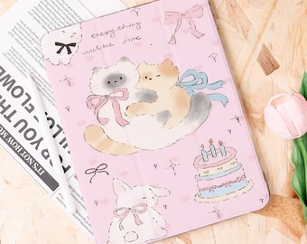 Cute Bow Kittens iPad Case With Pencil Holder for New iPad, Air 6/4/5, Pro 11"/12.9"/13", iPad 10.9"/10.2", iPad Mini 6/7, Gift for Her
