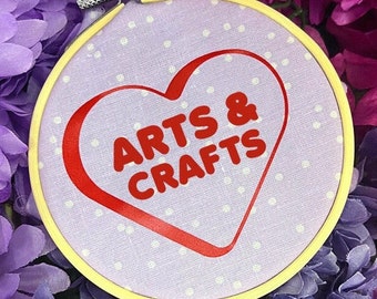 4 inch Valentine Wall Hanging (Embroidery Hoop Print on Purple or Green Fabric)