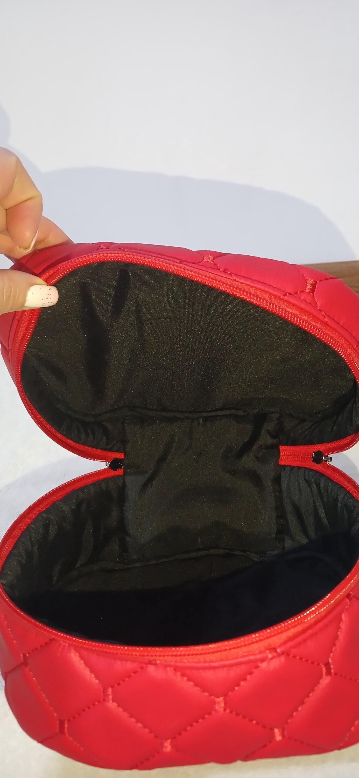 Sac de rangement en cuir rouge avec fermeture éclair pour maquillage et