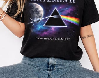 ArtArtemis II Dark Side of the Moon Space Mission Unisex Graphic T-Shirt, Future Moon Mission Tee, Artemis II 2026 Rocket Launch Sweatshirt