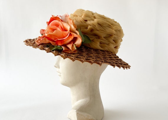 Vintage 1950s Straw and Tulle Hat - image 2