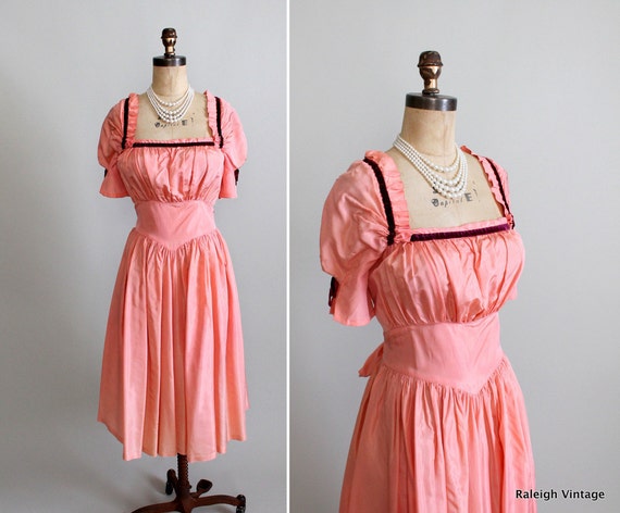 Items similar to Vintage 1930s Dress : 30s 40s Taffeta Party Dress on Etsy